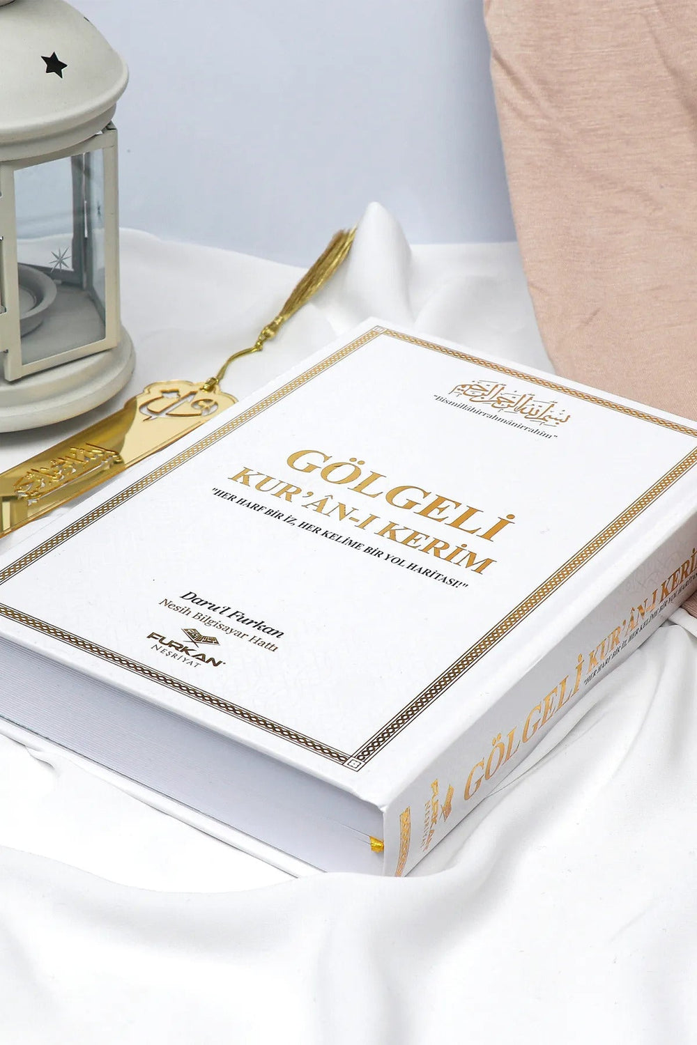 Kalem ile Yazılabilen Gölgeli Kur'an-ı Kerim – Yazarak Öğrenim Seti + Gölgeli Kalem Hediye!